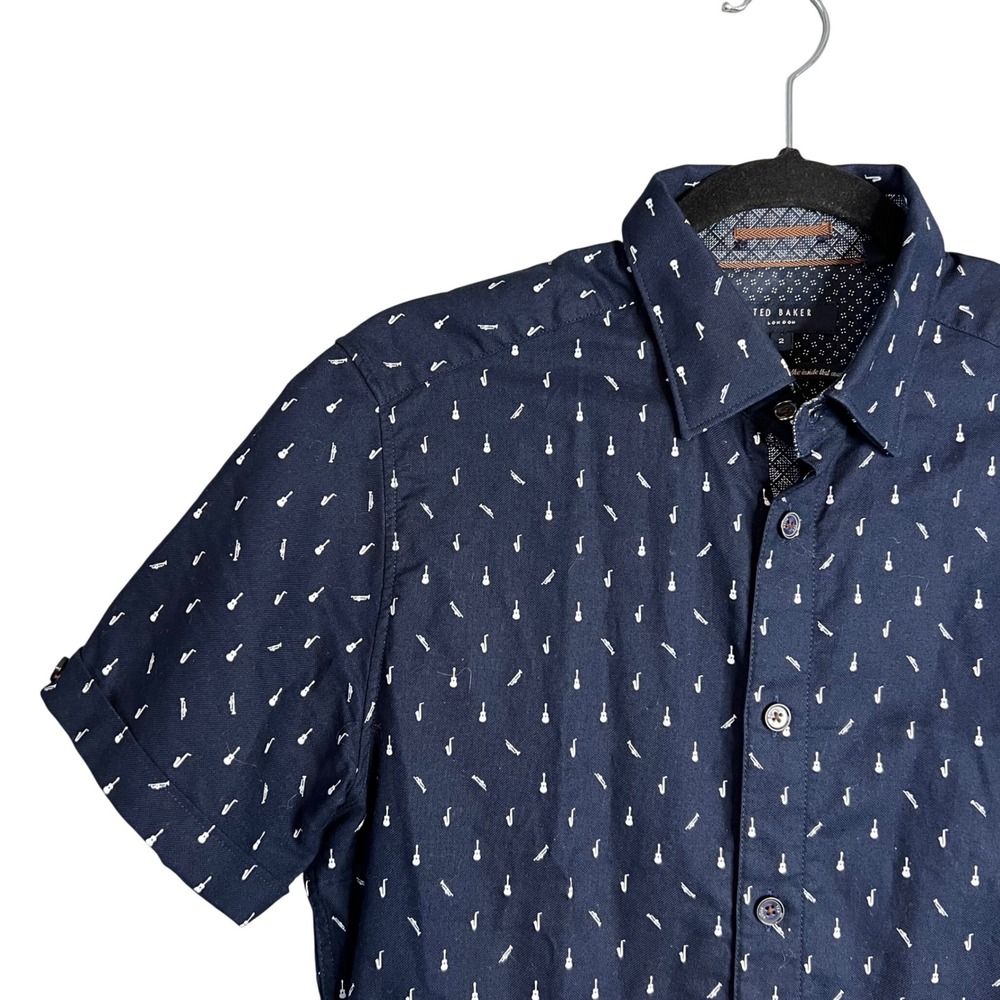 Ted BakerMens Short Sleeve Button Up Shirt‎ Size 2 Small Navy Blue Music Jazz